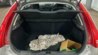 Citroen C4 1.6i 16V SX 5dr