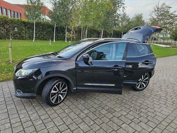 Nissan Qashqai 1.6 dCi Tekna XTRON 2WD Euro 6 (s/s) 5dr