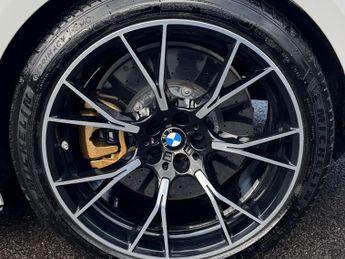 BMW M5 4.4 V8 GPF Saloon 4dr Petrol Steptronic xDrive Euro 6 (s/s) (600
