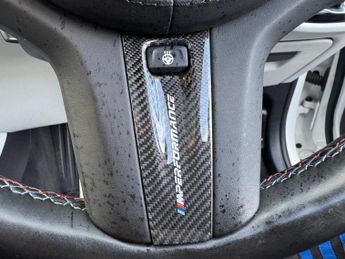 BMW M5 4.4 V8 GPF Saloon 4dr Petrol Steptronic xDrive Euro 6 (s/s) (600