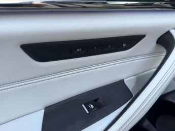 BMW M5 4.4 V8 GPF Saloon 4dr Petrol Steptronic xDrive Euro 6 (s/s) (600