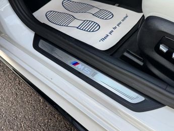 BMW M5 4.4 V8 GPF Saloon 4dr Petrol Steptronic xDrive Euro 6 (s/s) (600