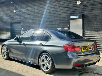 BMW 3 SERIES 3.0 330d M Sport Auto Euro 5 (s/s) 4dr