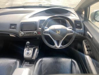 Honda Civic IMA ES 1.4 Automatic