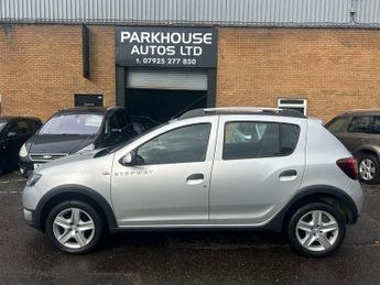 Dacia Sandero STEPWAY LAUREATE TCE