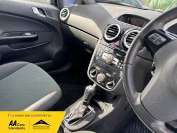 Vauxhall Corsa DESIGN 16V