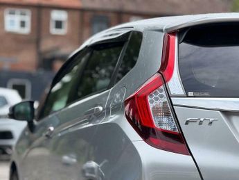 Honda Jazz 1.4 i-VTEC EX Hatchback 5dr Petrol CVT Euro 5 (99 ps)