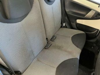 Toyota AYGO 1.0 VVT-i Fire Euro 5 5dr