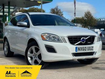 Volvo XC60 2.0 D3 DRIVe R-Design SUV 5dr Diesel Manual Euro 5 (163 ps)