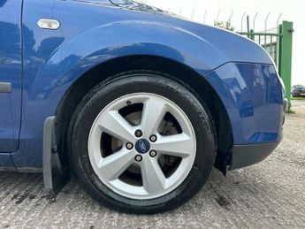 Ford Focus 1.6 Zetec Climate 5dr