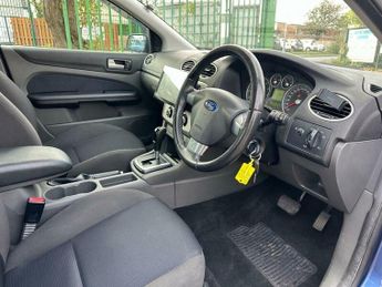 Ford Focus 1.6 Zetec Climate 5dr