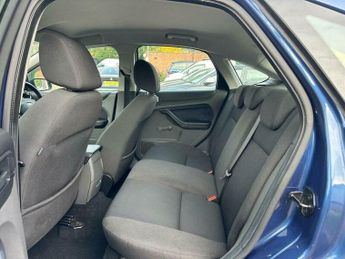 Ford Focus 1.6 Zetec Climate 5dr