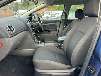 Ford Focus 1.6 Zetec Climate 5dr