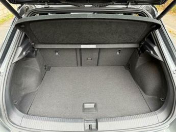 Volkswagen T-Roc 2.0 TDI R-Line DSG Euro 6 (s/s) 5dr