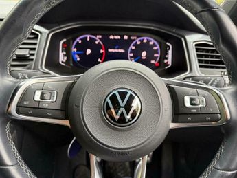 Volkswagen T-Roc 2.0 TDI R-Line DSG Euro 6 (s/s) 5dr