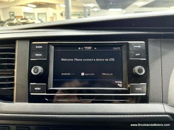 Volkswagen Transporter 2.0 T30 TDI P/V HIGHLINE [4X SERVICES, APPLE CAR PLAY, LEATHER &