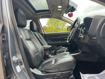 Mitsubishi Outlander 2.0h 12kWh GX4hs CVT 4WD Euro 6 (s/s) 5dr