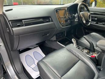 Mitsubishi Outlander 2.0h 12kWh GX4hs CVT 4WD Euro 6 (s/s) 5dr