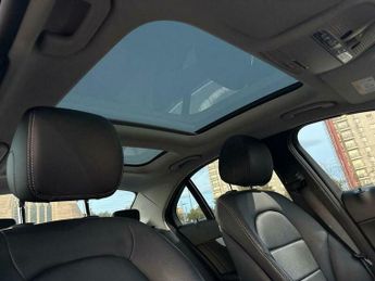 Mercedes-Benz C Class 2.0 C350e 6.4kWh Sport (Premium) G-Tronic+ Euro 6 (s/s) 4dr