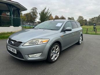 Ford Mondeo 2.0 Ghia 5dr