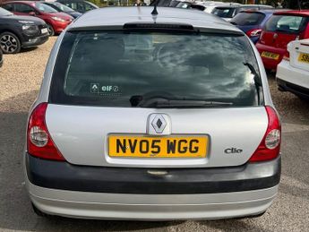 Renault Clio DYNAMIQUE 16V