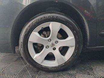 Peugeot 3008 1.6 e-HDi Active EGC Euro 5 (s/s) 5dr