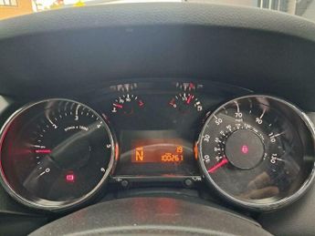 Peugeot 3008 1.6 e-HDi Active EGC Euro 5 (s/s) 5dr