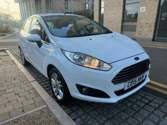 Ford Fiesta 1.6 Zetec Hatchback 5dr Petrol Powershift Euro 5 (105 ps)