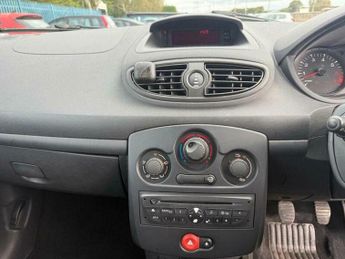 Renault Clio 1.2 Bizu Euro 5 3dr