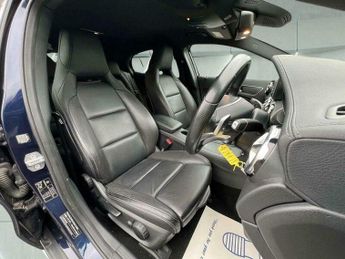 Mercedes-Benz C Class 2.1 GLA200d AMG Line (Premium) 7G-DCT 4MATIC Euro 6 (s/s) 5dr