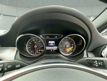 Mercedes-Benz C Class 2.1 GLA200d AMG Line (Premium) 7G-DCT 4MATIC Euro 6 (s/s) 5dr