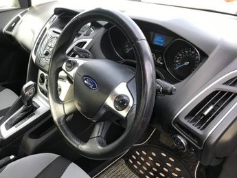Ford Focus 1.6 ZETEC AUTOMATIC