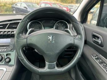 Peugeot 3008 E-HDI ALLURE