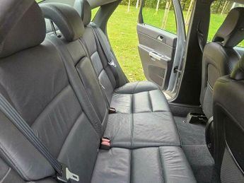 Volvo S40 2.0 D3 SE Lux Saloon 4dr Diesel Geartronic Euro 5 (150 ps)