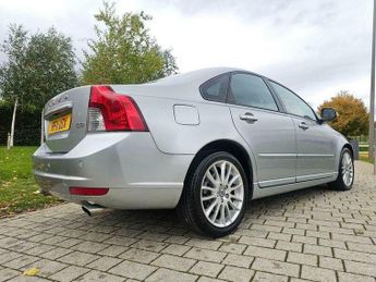 Volvo S40 2.0 D3 SE Lux Saloon 4dr Diesel Geartronic Euro 5 (150 ps)