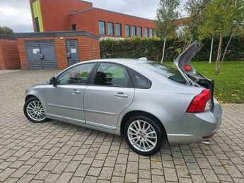 Volvo S40 2.0 D3 SE Lux Saloon 4dr Diesel Geartronic Euro 5 (150 ps)