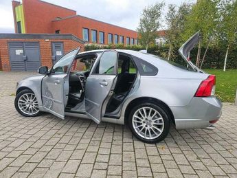 Volvo S40 2.0 D3 SE Lux Saloon 4dr Diesel Geartronic Euro 5 (150 ps)
