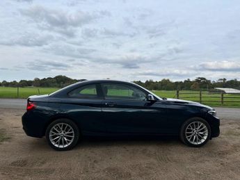 BMW  218i SE