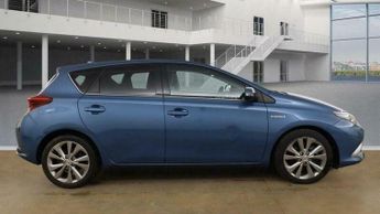 Toyota Auris 1.8 VVT-h Excel CVT Euro 6 (s/s) 5dr (Safety Sense)