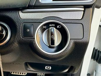 Mercedes E Class E220 BLUETEC AMG LINE