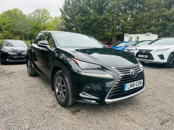 Lexus NX 2.5 300h Luxury E-CVT 4WD Euro 6 (s/s) 5dr