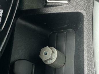 Nissan Qashqai 1.2 DIG-T N-Connecta SUV 5dr Petrol XTRON 2WD Euro 6 (s/s) (115 