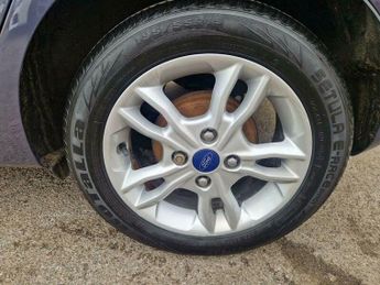 Ford Fiesta 1.6 Zetec Powershift Euro 5 5dr