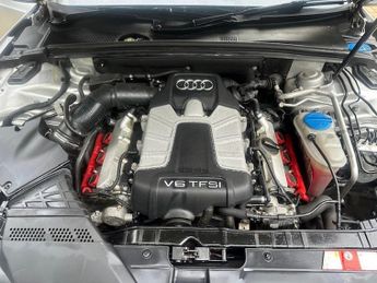 Audi A5 S5 TFSI QUATTRO
