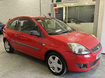 Ford Fiesta 1.4 Zetec Climate Hatchback 5dr Petrol Manual (154 g/km, 79 bhp)