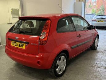 Ford Fiesta 1.4 Zetec Climate Hatchback 5dr Petrol Manual (154 g/km, 79 bhp)