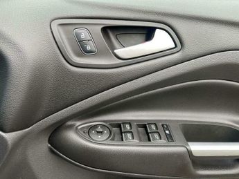 Ford Kuga 1.5T EcoBoost Titanium X Edition Auto AWD Euro 6 (s/s) 5dr