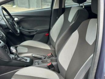 Ford Focus 1.6 Zetec Powershift Euro 5 5dr