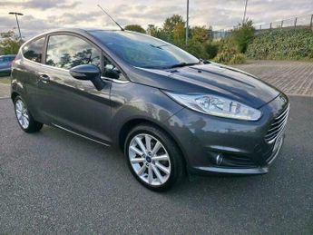 Ford Fiesta 1.0T EcoBoost Titanium Euro 6 (s/s) 3dr