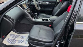 Infiniti Q50 3.5h V6 Premium Executive Saloon 4dr Petrol Hybrid Auto Euro 5 (